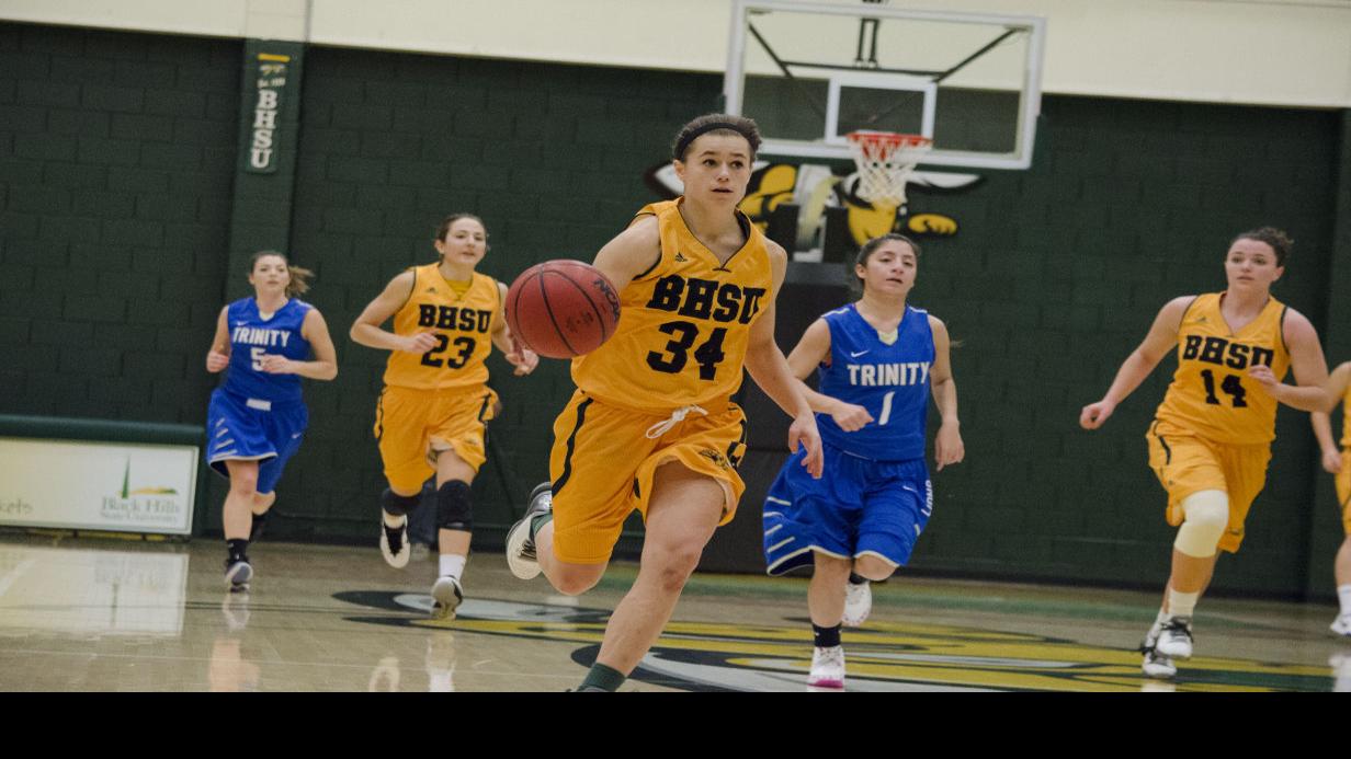 College Basketball Bhsu Women Off To Strong Start Sports