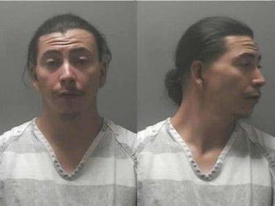 Police seek man accused of probation violation