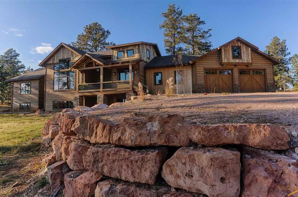 Big Homes Just Listed in the Rapid City Area Home & Garden