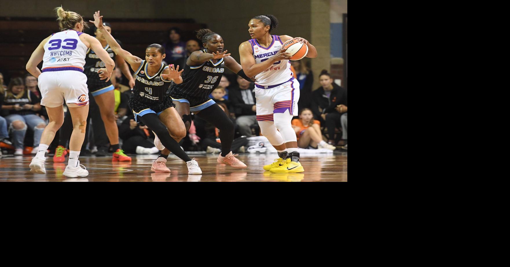 Chicago Sky’s Skylar Diggins (4) and Aicha Coulibaly (35) run to defend while playing against Phoenix Mercury on Saturday, April