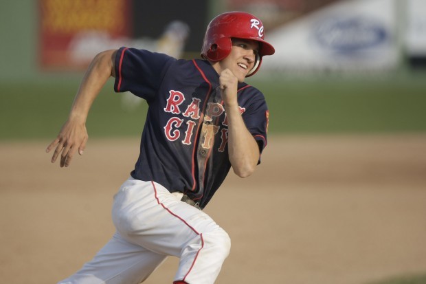 Mitchell baseball team splits doubleheader with Watertown