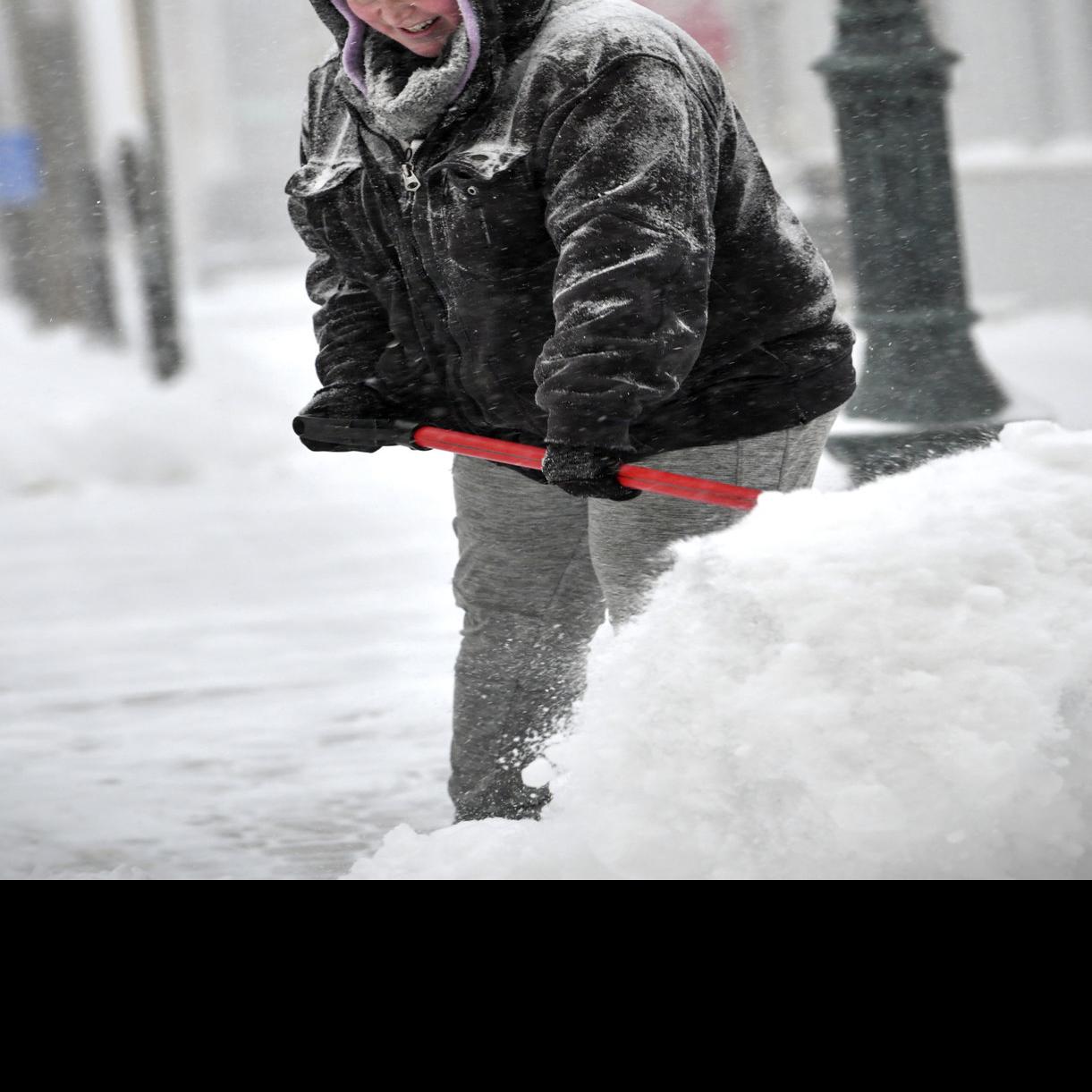 Winter Storm Pounds Parts Of Upper Midwest With Heavy Snow News