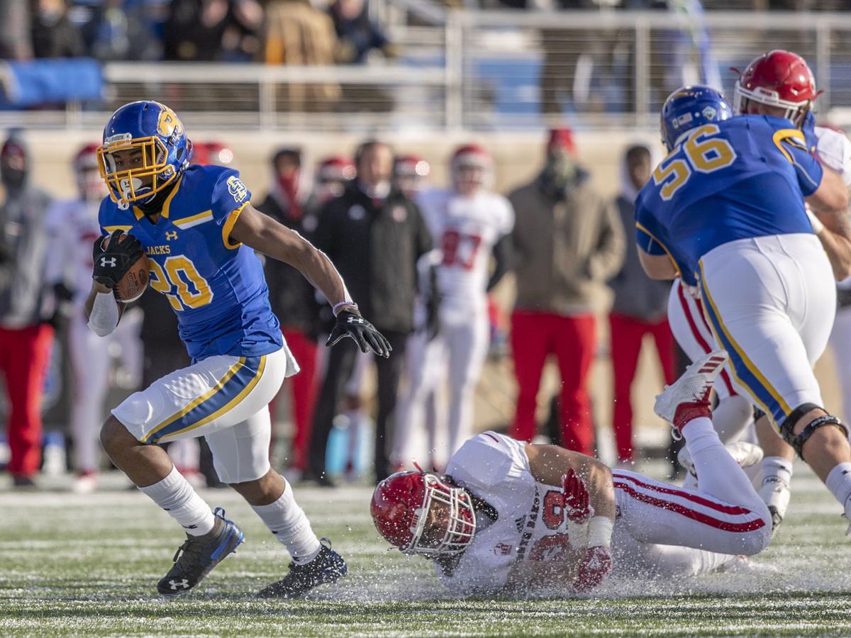 Jacks Continue Dominance Of Coyotes Sports Rapidcityjournal Com