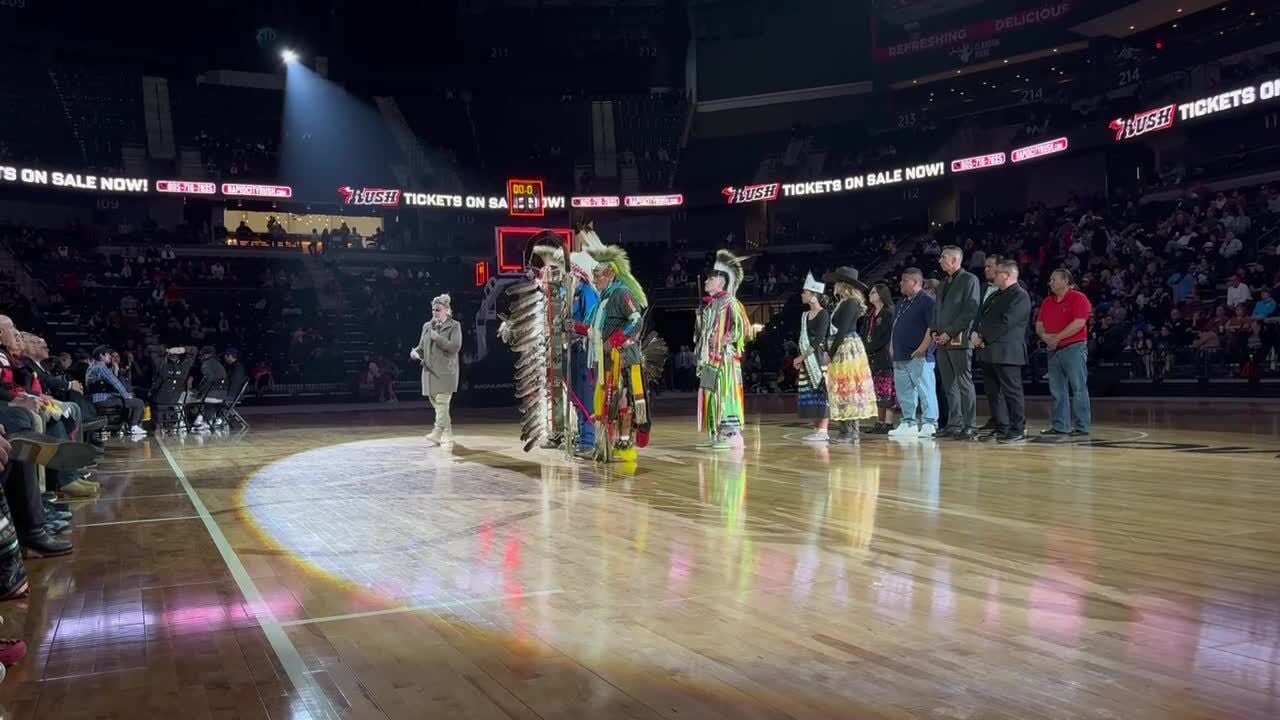 Las Vegas Aces Head Coach Becky Hammon Of Rapid City Speaks At The ...