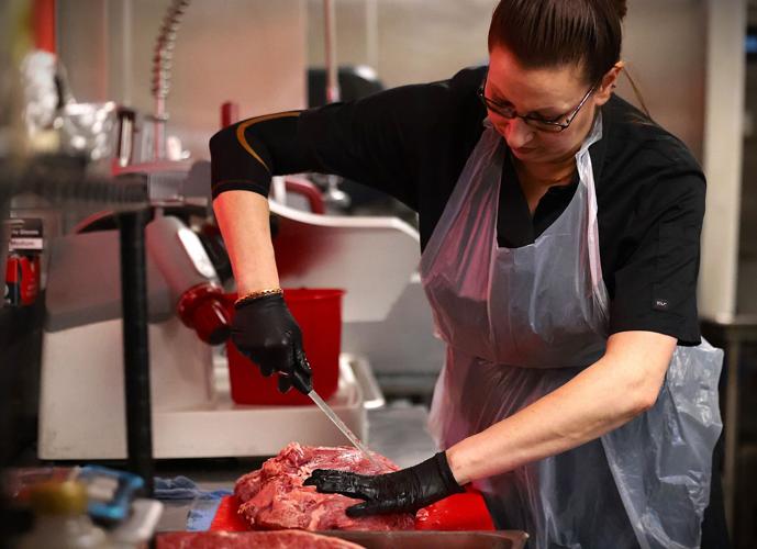 Cutting meat
