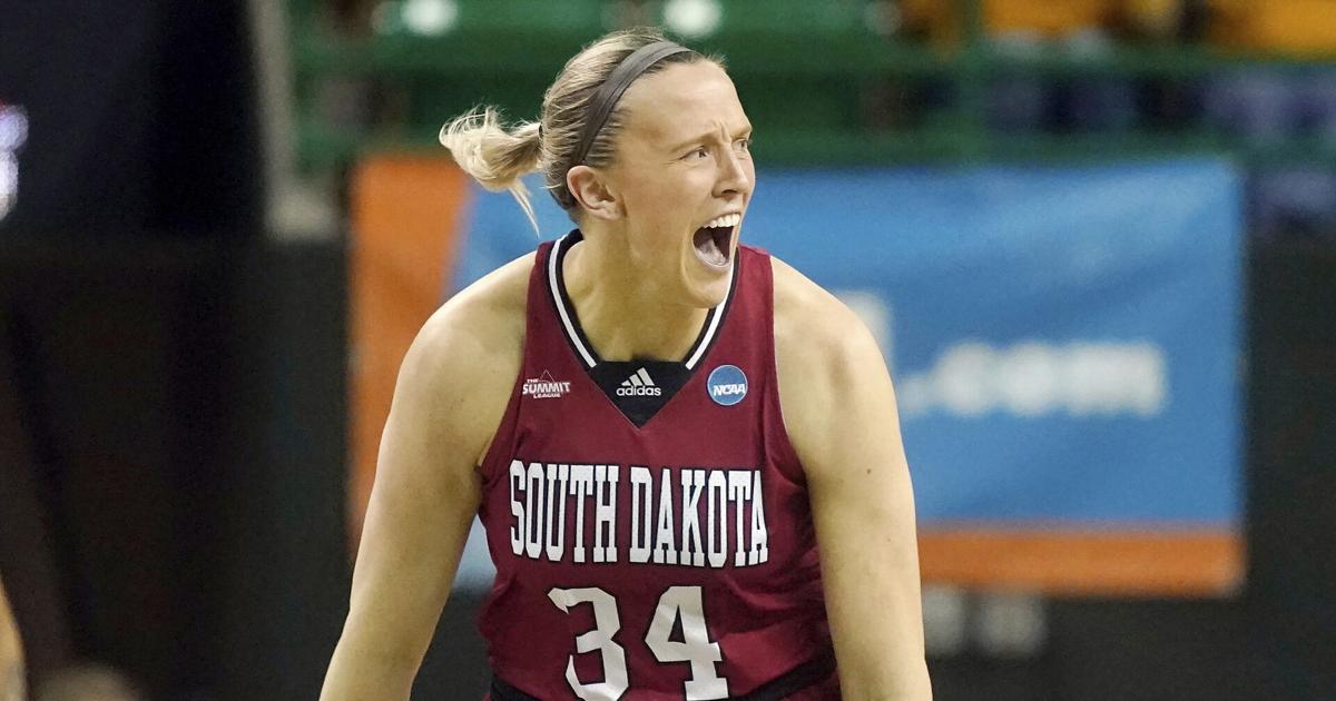 Hannah Sjerven 1st USD alumna to play in WNBA game