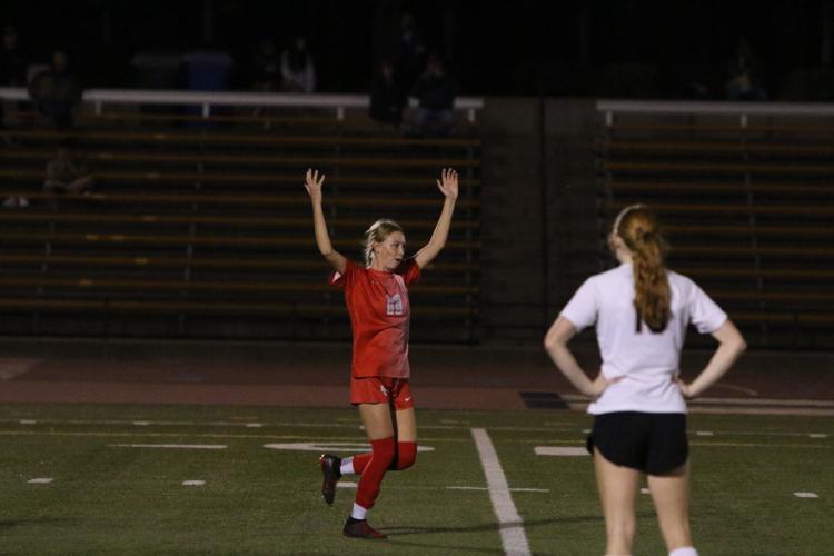 #11 arms up, celebrating .JPG