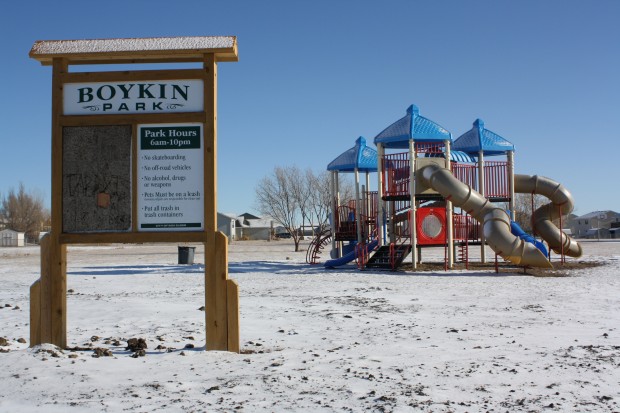 Which Box Elder parks have playgrounds and picnic shelters?