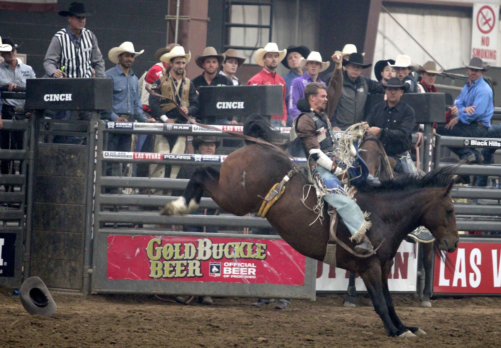 gold buckle beer prorodeo tour finale