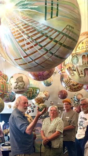Termes Gallery with visitors