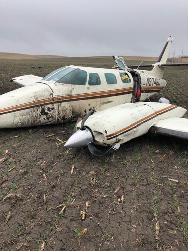 Plane emergency landing