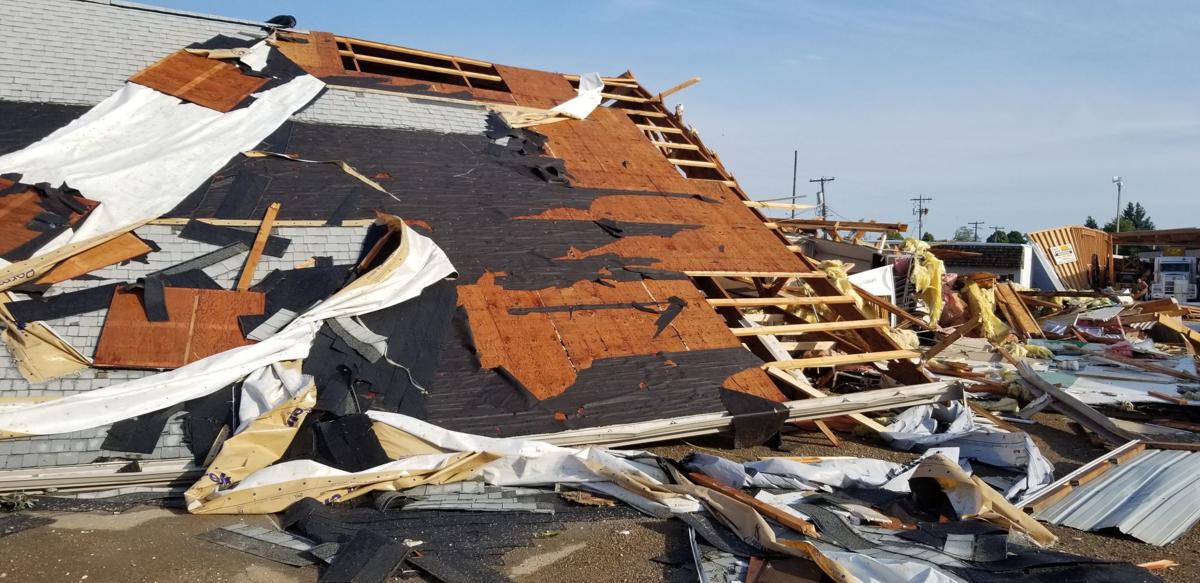 South Dakota town recovering from tornado damage