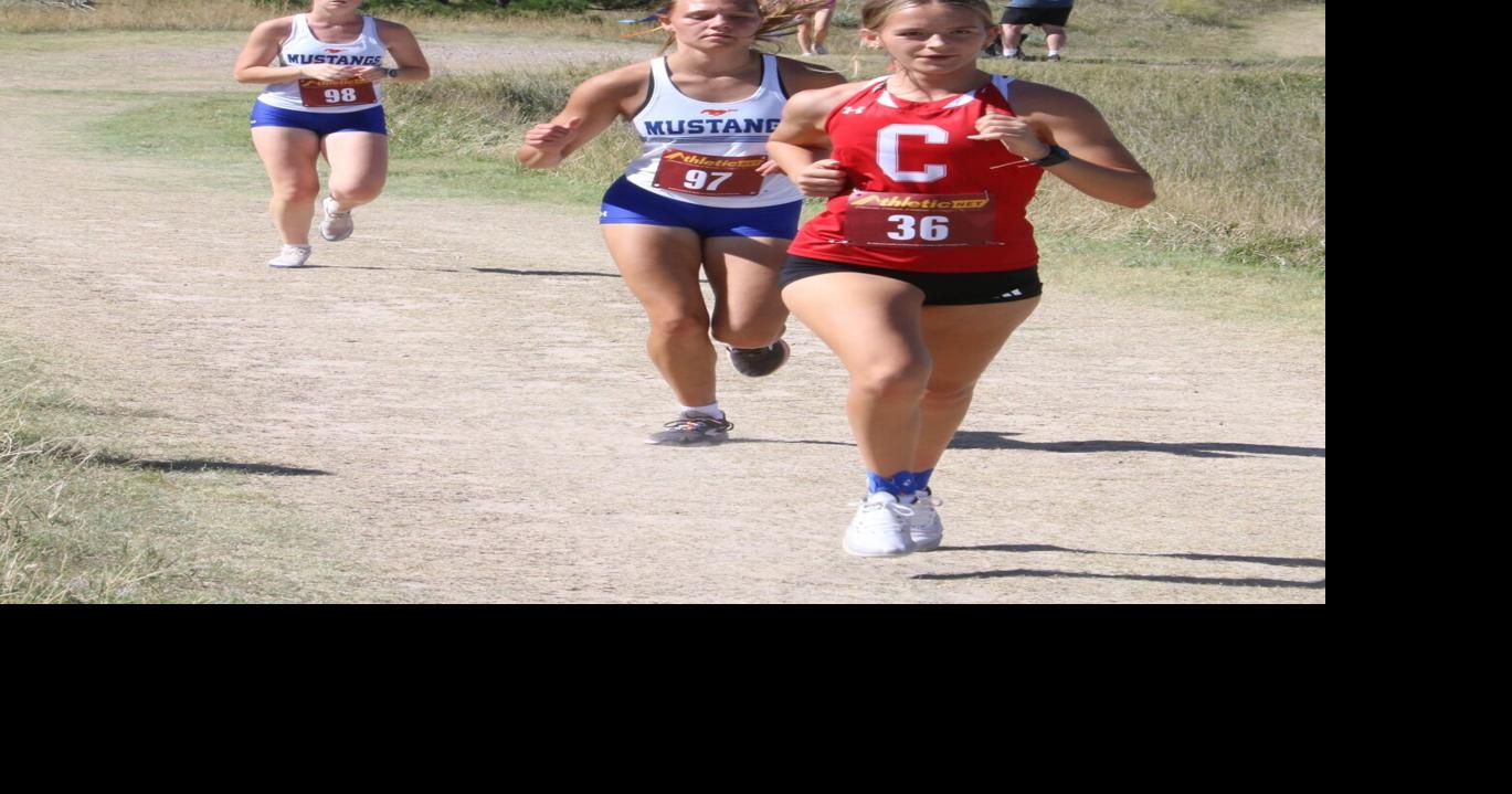 Two Chadron girls, Bobcats, Mustangs to run at state meet