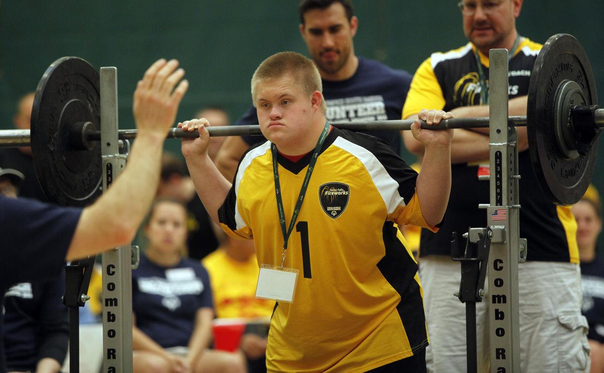 Special Olympics power lifting | Photos | rapidcityjournal.com