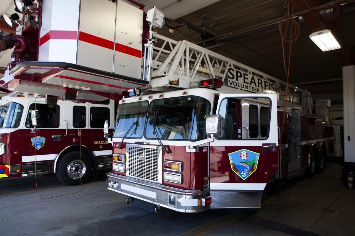 121215-nws-spearfishfire