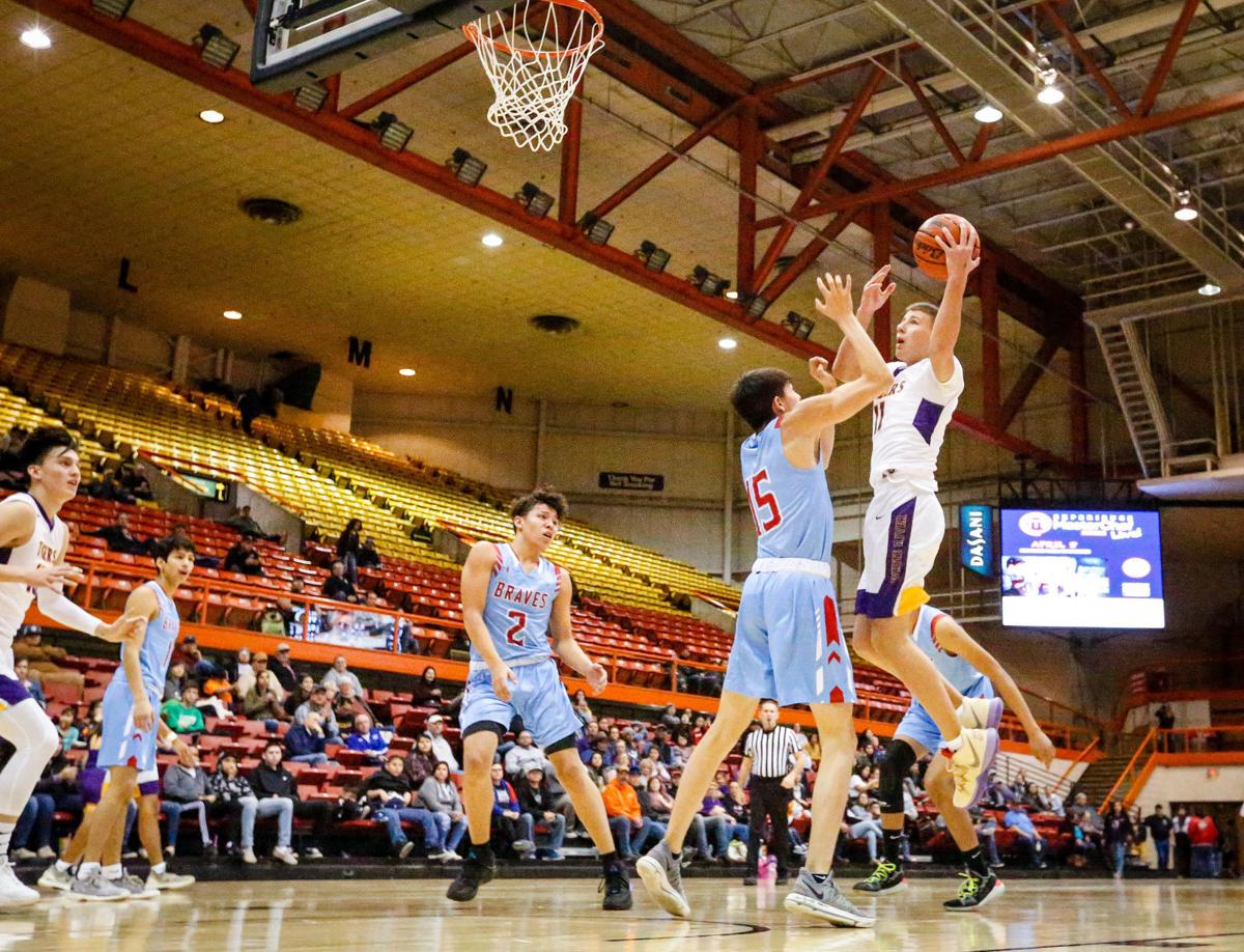 White River Boys Hold Off Braves Sports Rapidcityjournal Com