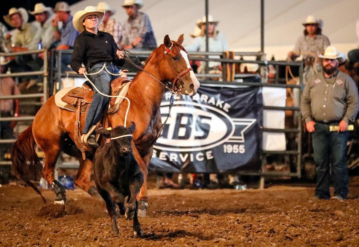 Elshere S Big Ride Saddle Bronc Win Sports Rapidcityjournal Com