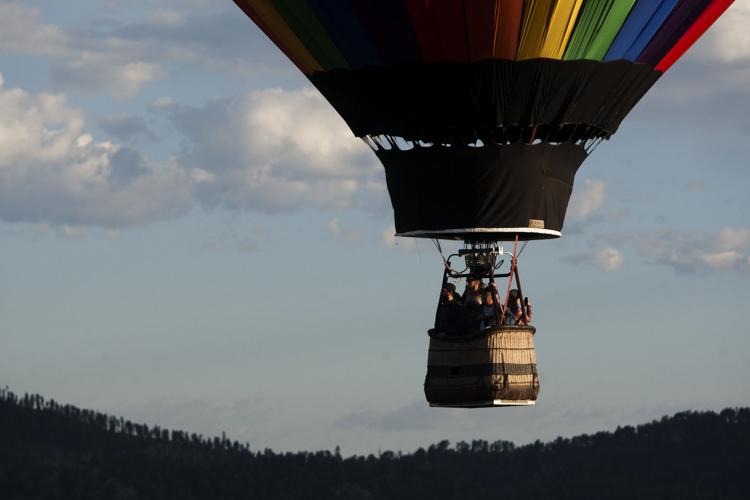 072615-nws-balloon001.JPG