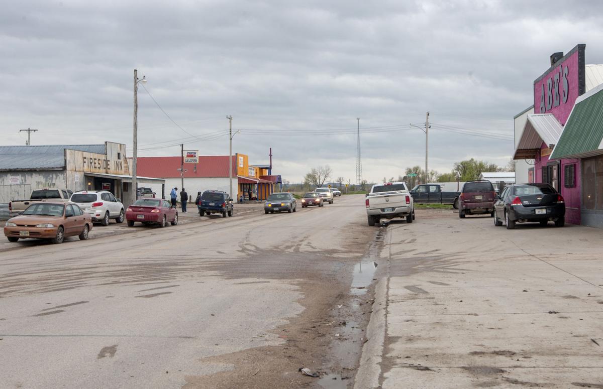Authorities Alcohol involved in multiple injury crash between Whiteclay, Rushville