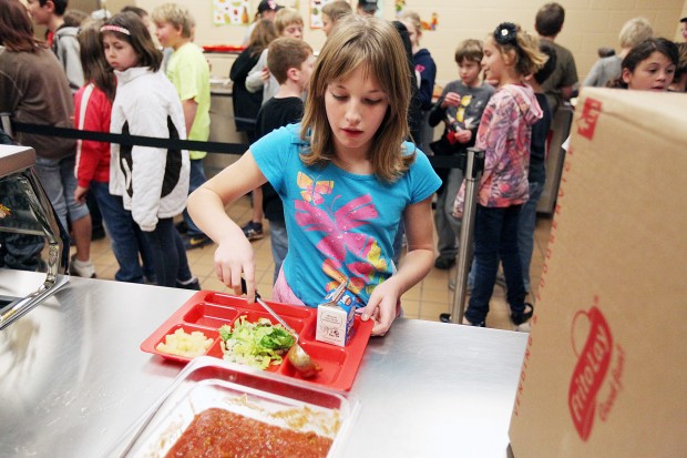 110112-nws-fed lunch regs001.JPG