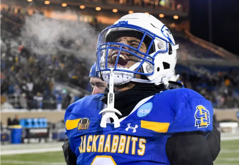 FRISCO BOUND SDSU football going to national championship with rout of