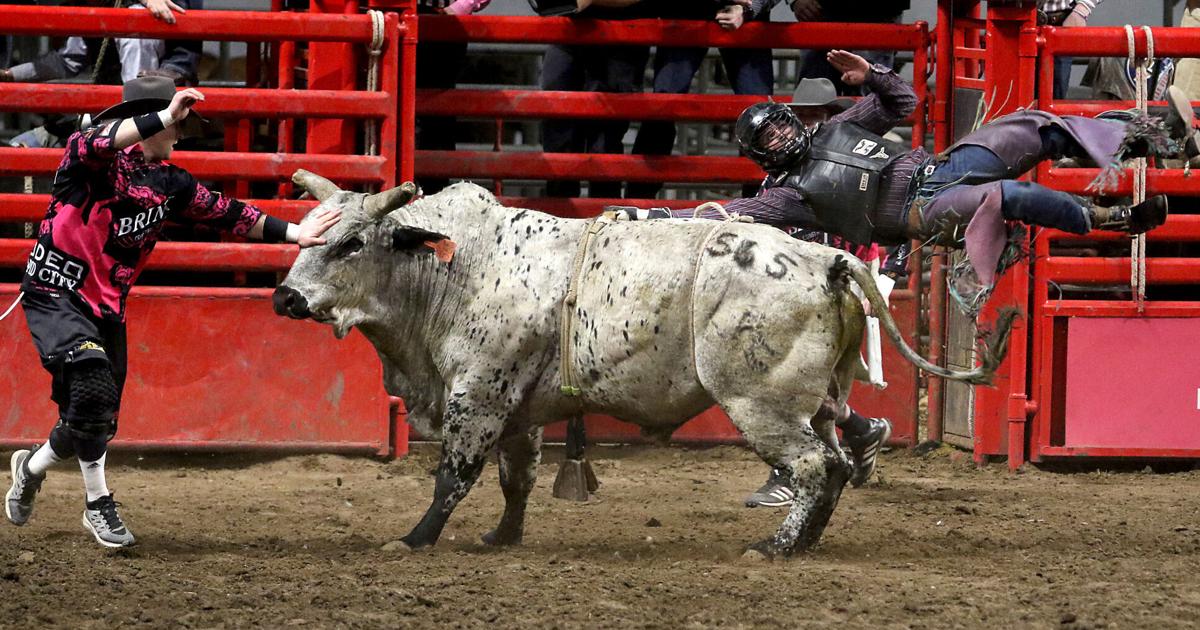 PHOTOS: Friday night at Rodeo Rapid City
