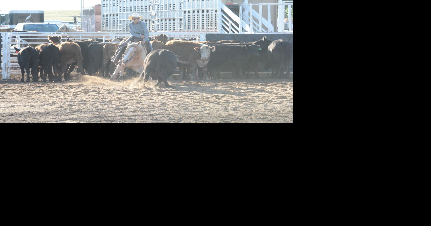 SBHS rodeo team members headed to nationals