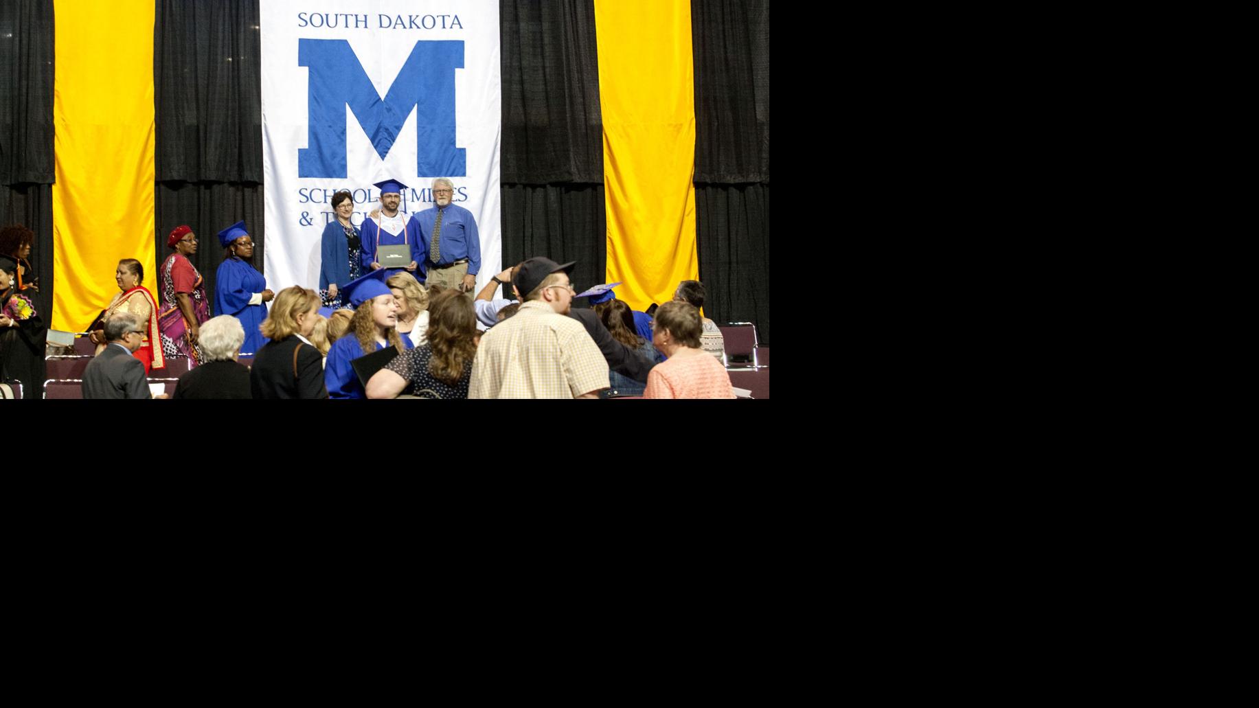 Mines: Most grads finding jobs - Rapid City Journal