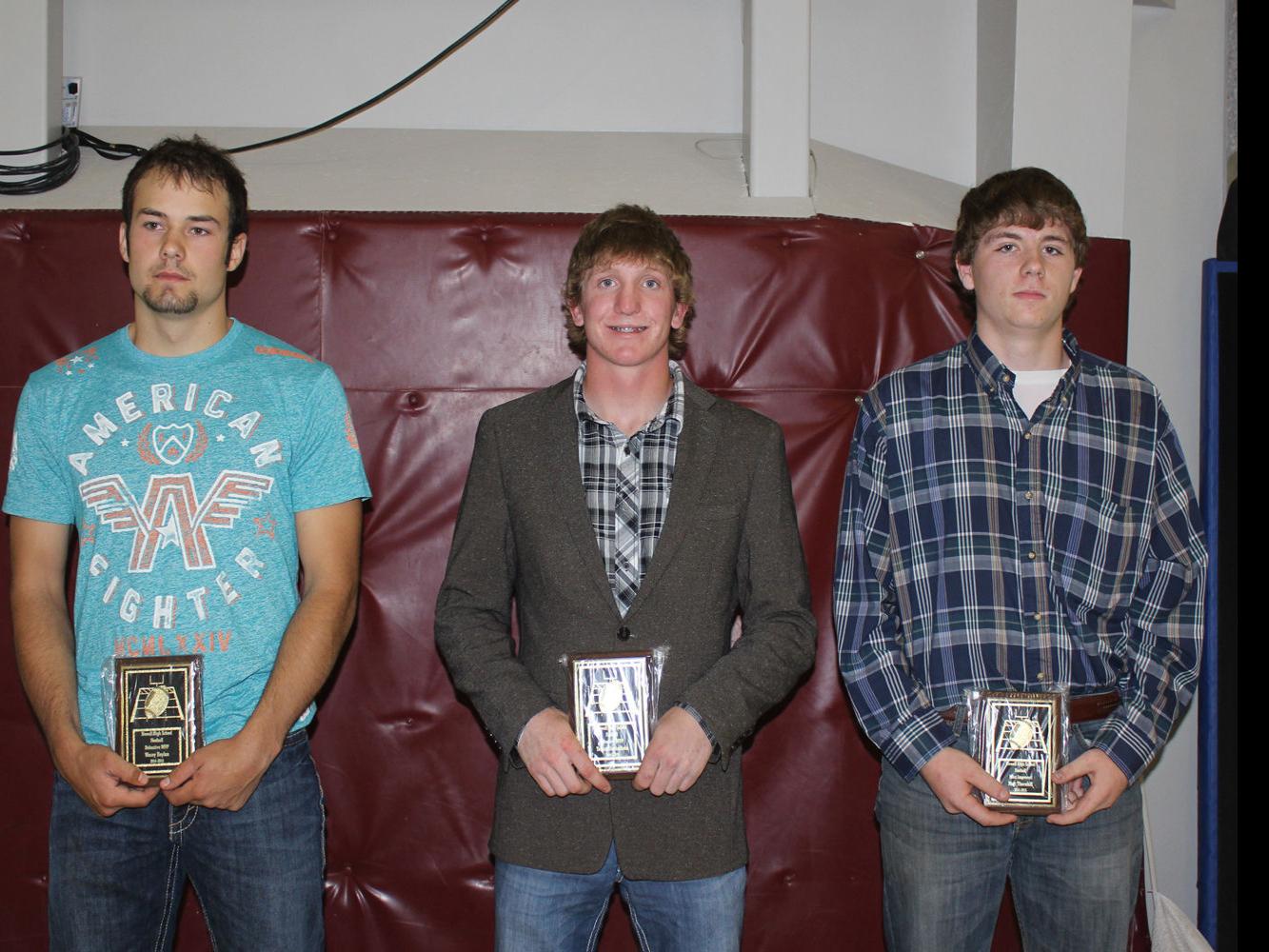 Newell Students Recognized At Athletic Banquet Newell
