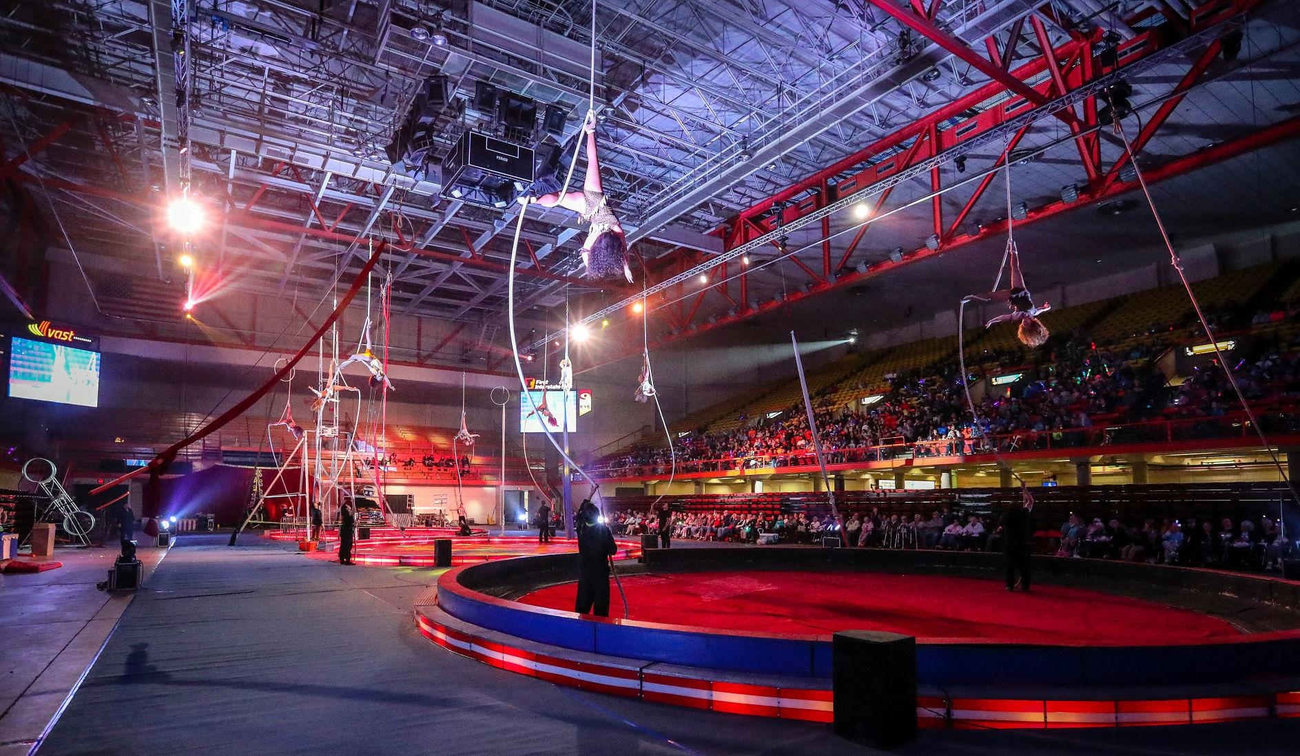 PHOTOS 69th Naja Shrine Circus