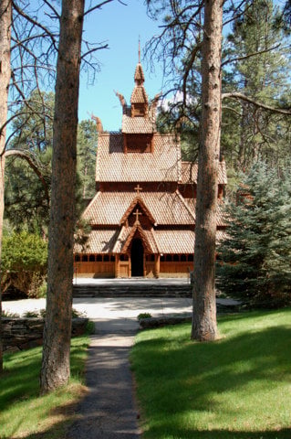Chapel In The Hills