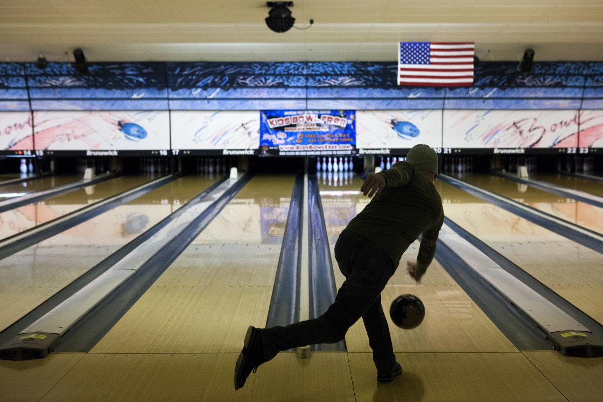 061215-nws-bowling001.JPG