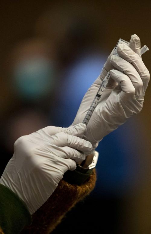 121520-vaccine-006.JPG