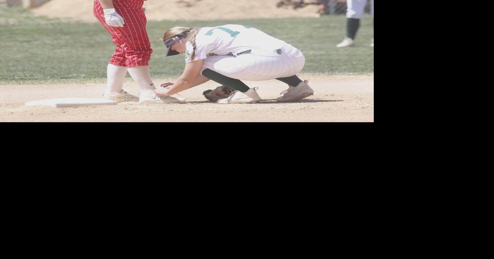 Central Softball V.JPG