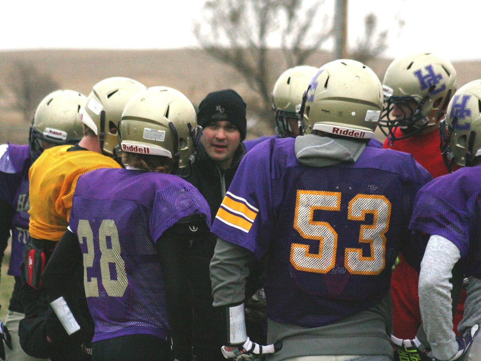Sdhsaa Votes In 6 Man Football Eliminating 9b Sports