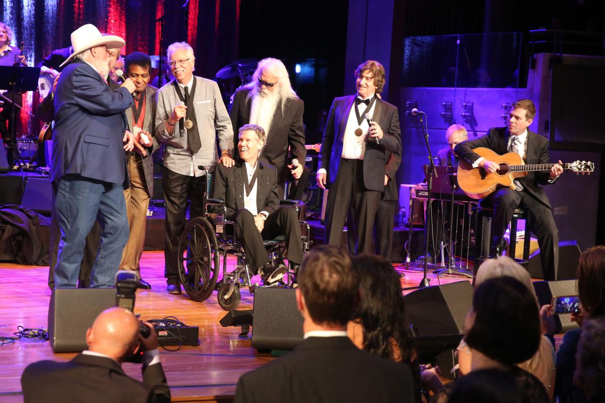 Memorable moments from the 50th annual CMA Awards | Music ...