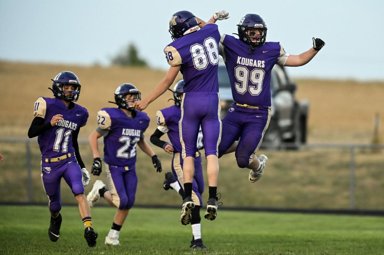 PHOTOS Wall at Kadoka in nineman football action