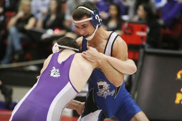 Class B State Wrestling: Favorites Ruling The Mat In Rapid City