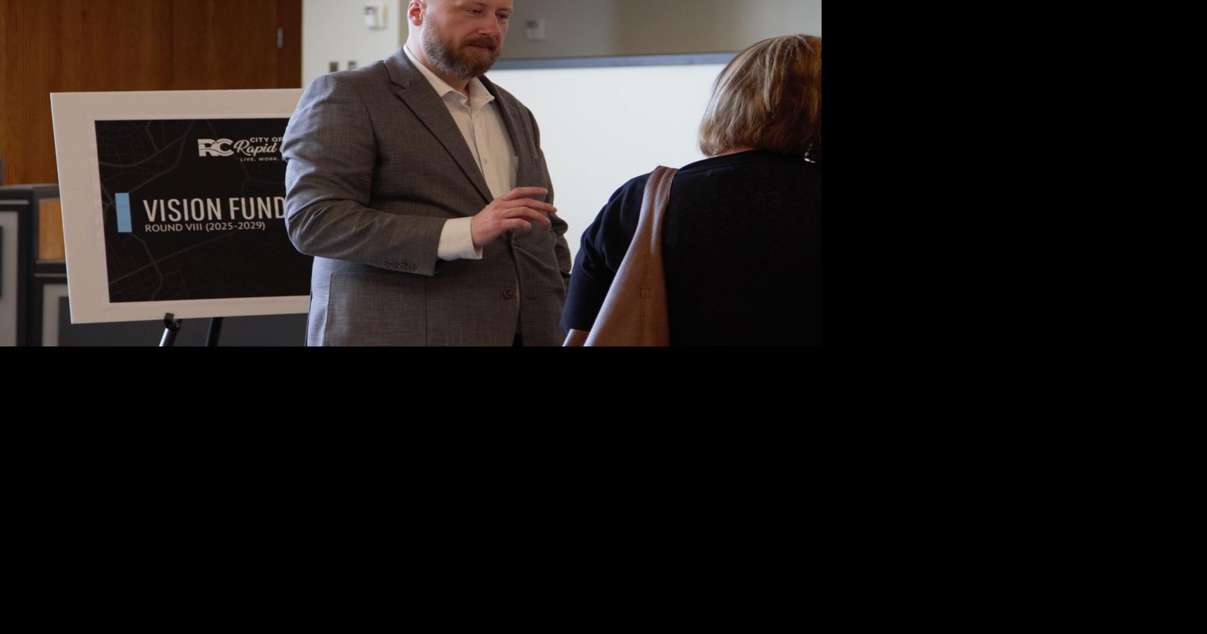 Vision Fund ordinance change survives first reading