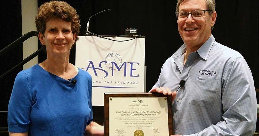 Mines mechanical engineering department receives industry award Mines mechanical engineering department receives industry award