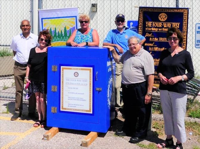 Rotary food pantry