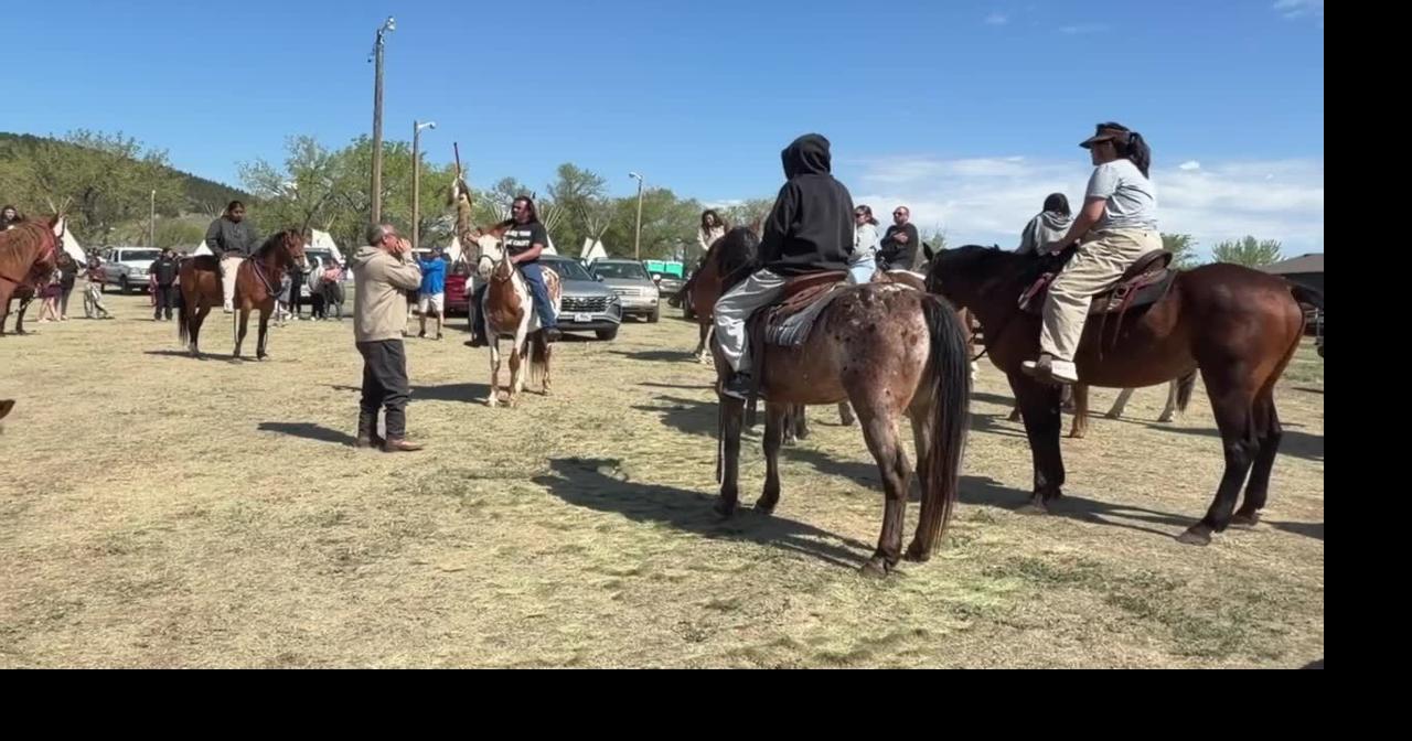 Supercut: Healing with Horses Camp ride through North Rapid