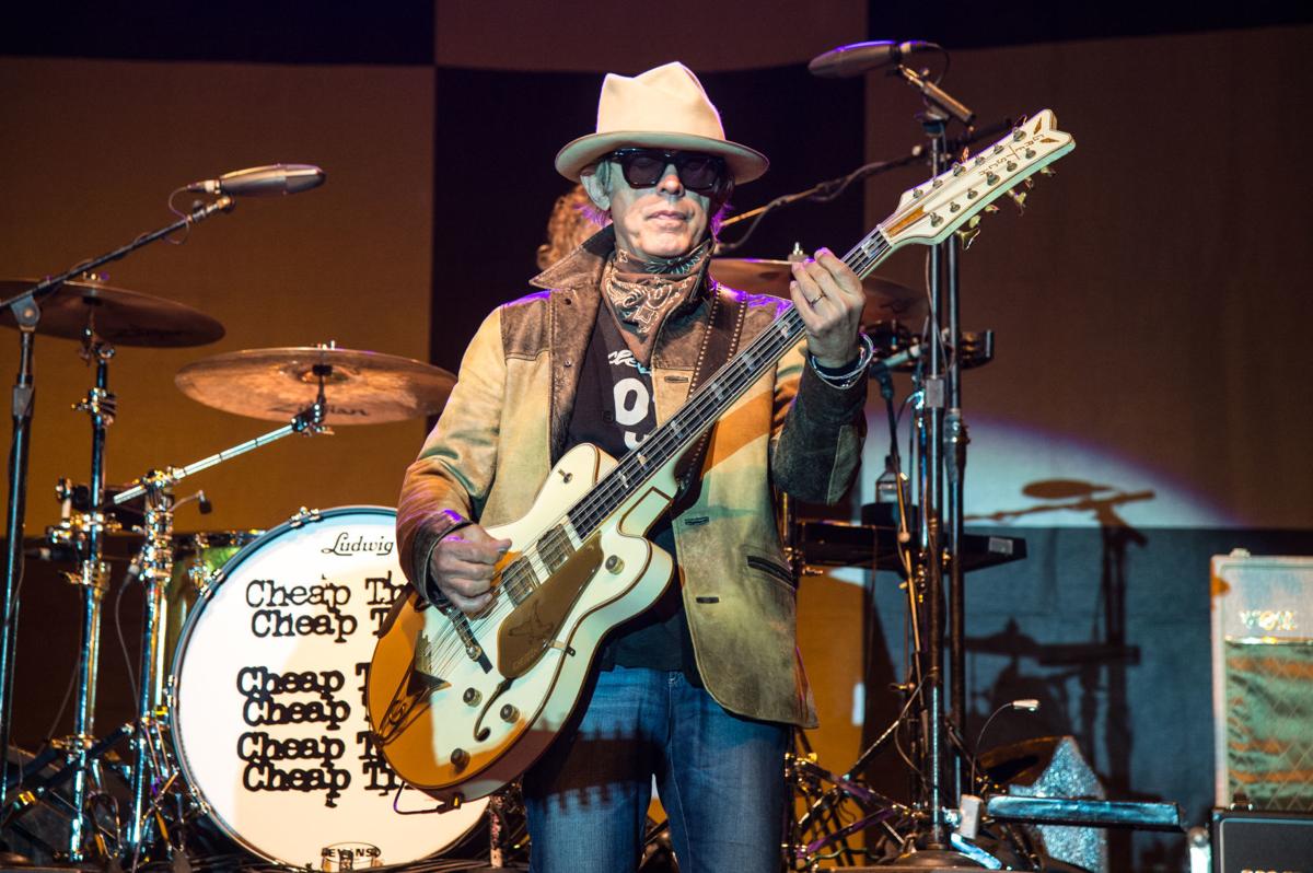 Tom Petersson