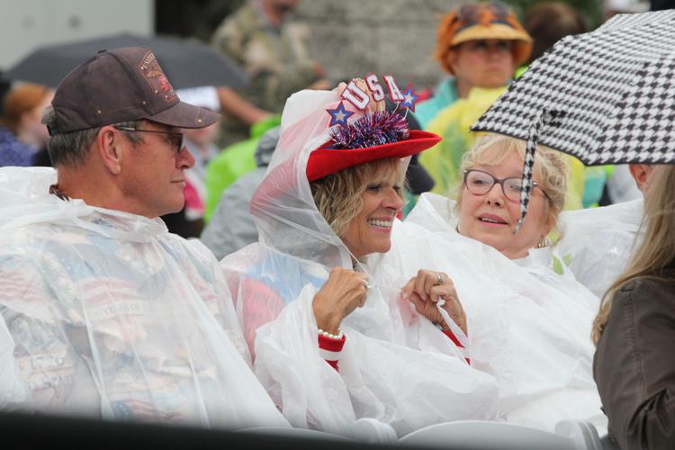 USA smiling in the rain