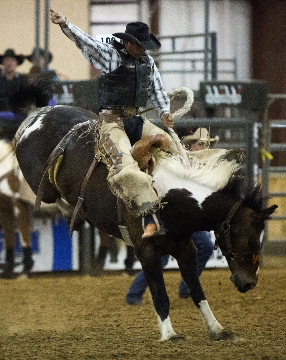 Rodeo Bronc riders come out for Howard Hunter Sr. Sports