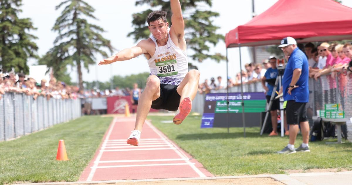 Bennett County's Rush O'Neill wins Class B boys long jump