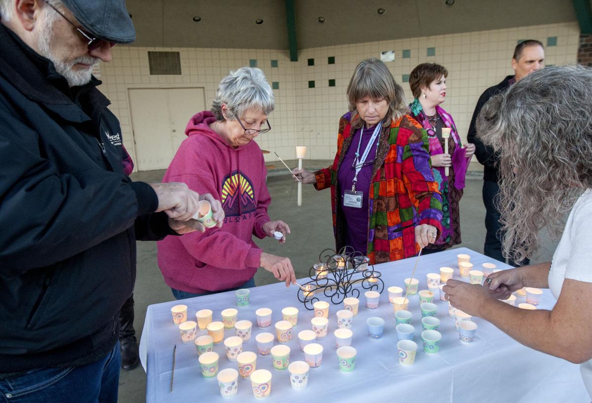 100417-nws-vigil 013.JPG