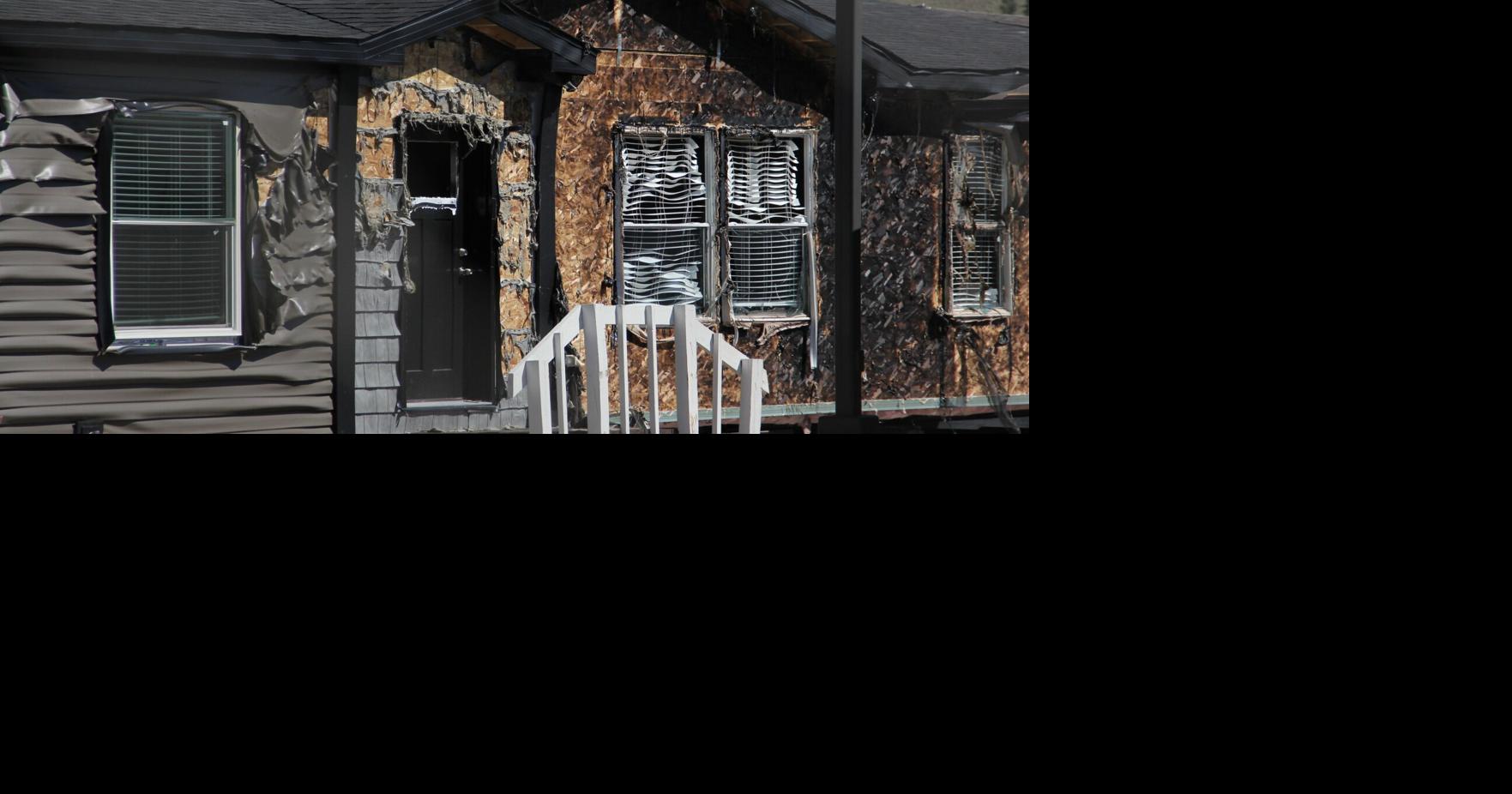 Manufactured homes burn in Black Hawk