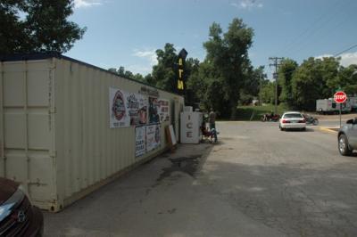 080613-nws-liquor2
