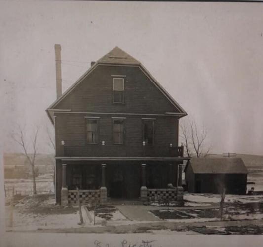 walthill-home-3